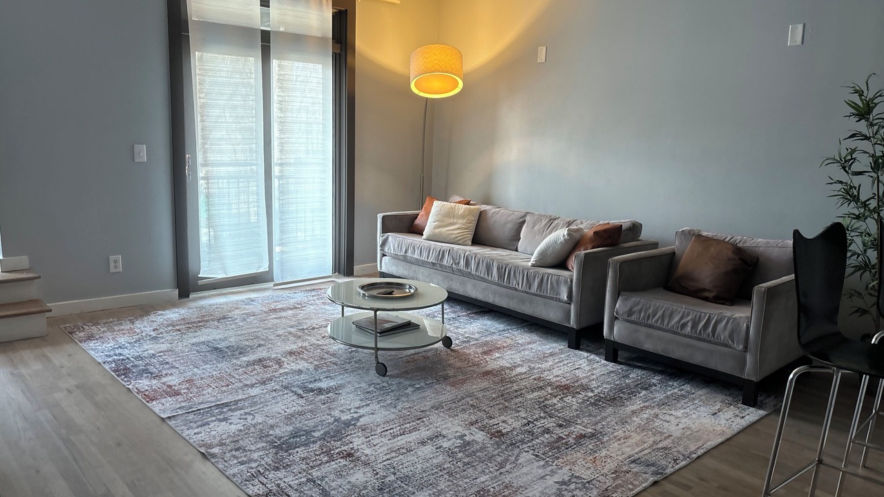 Photo of Livingroom in Castleberry Hill