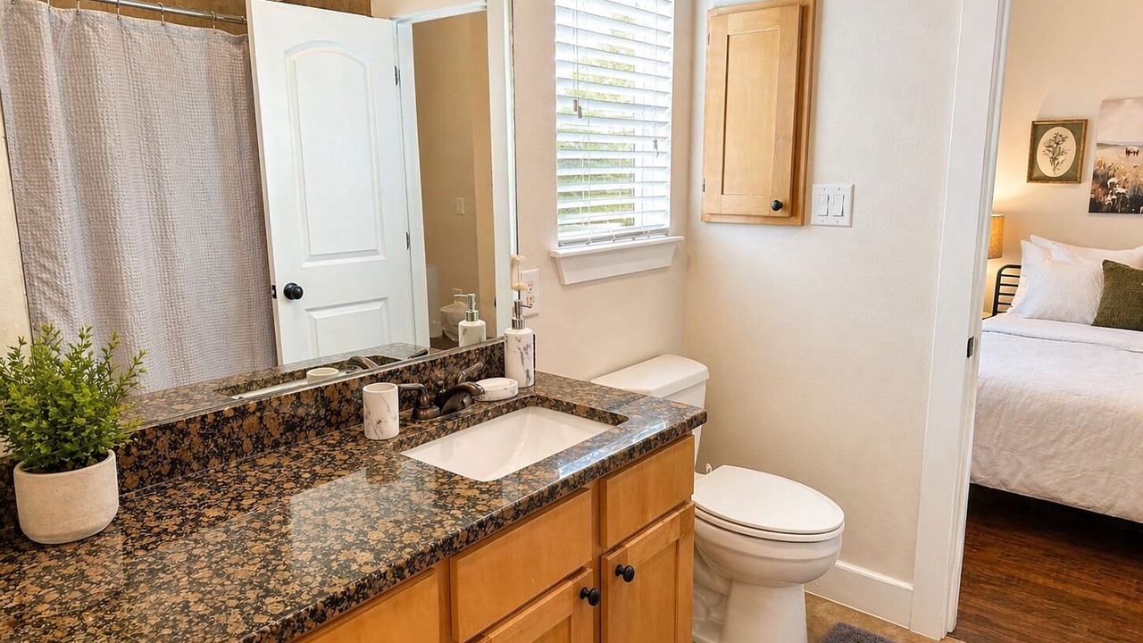 Photo of Bathroom in Lower Greenville