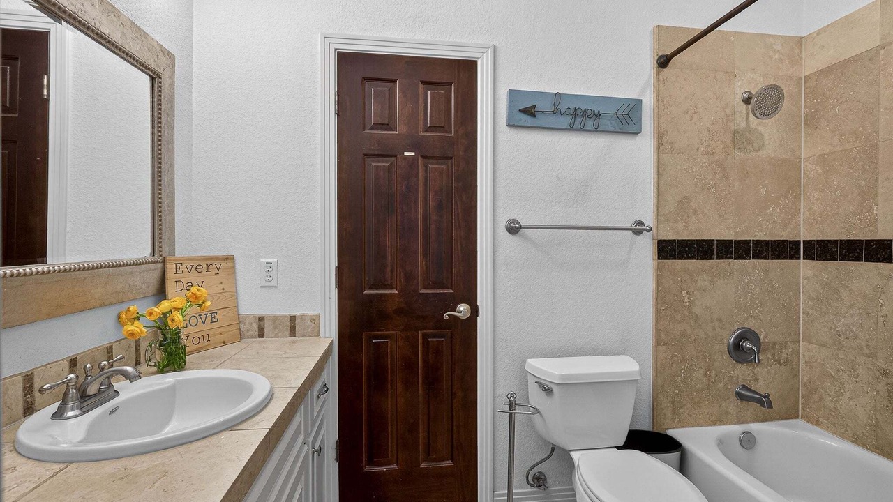 Photo of Bathroom in Rob Roy On The Lake