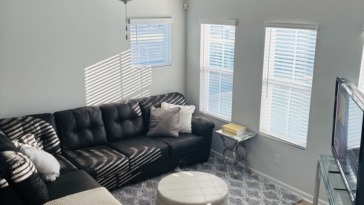 Photo of Livingroom in Toddville Road