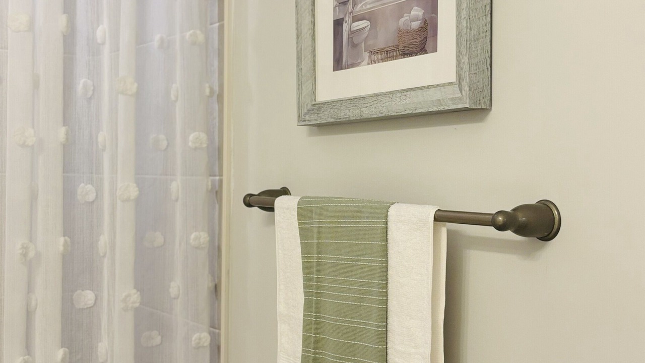 Photo of Bathroom in Toddville Road
