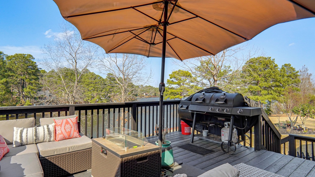 Photo of Outdoor in Olivia