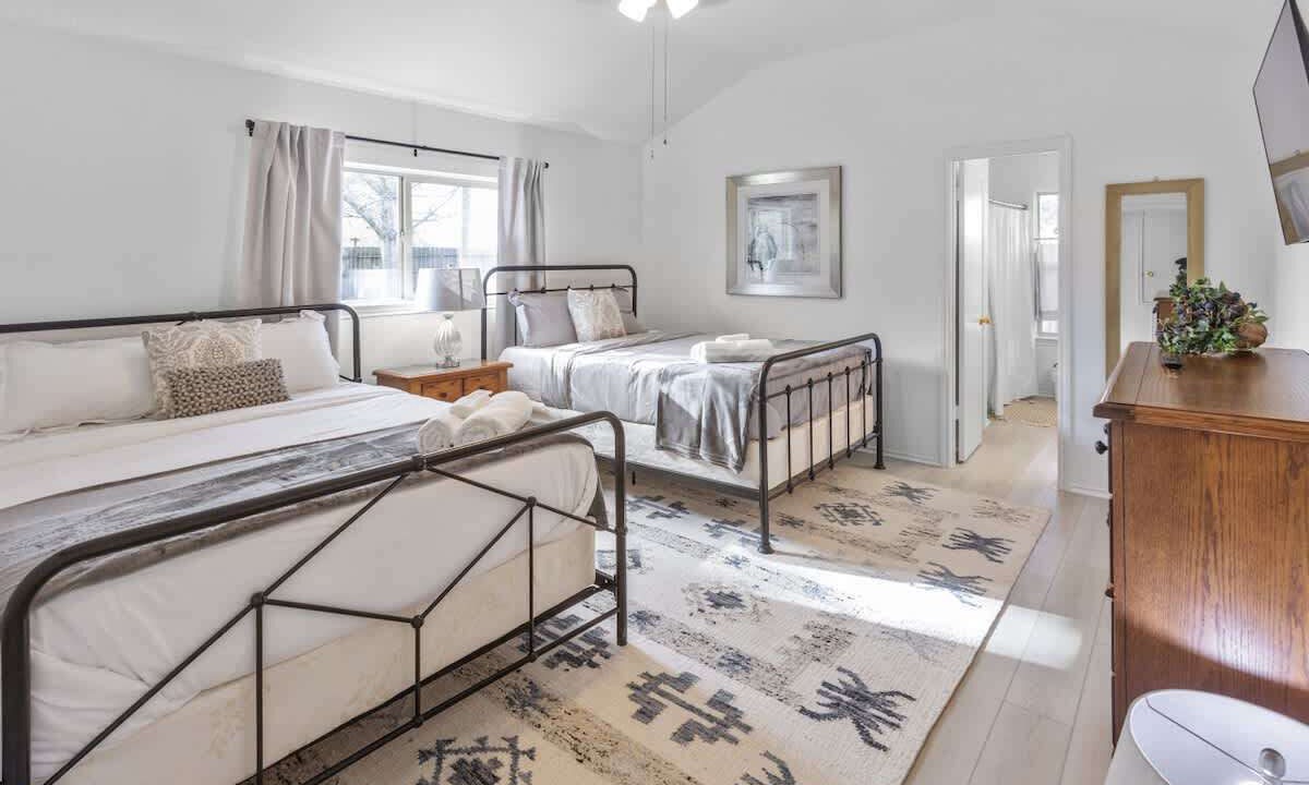 Photo of Bedroom in George Bush Park/Eldridge