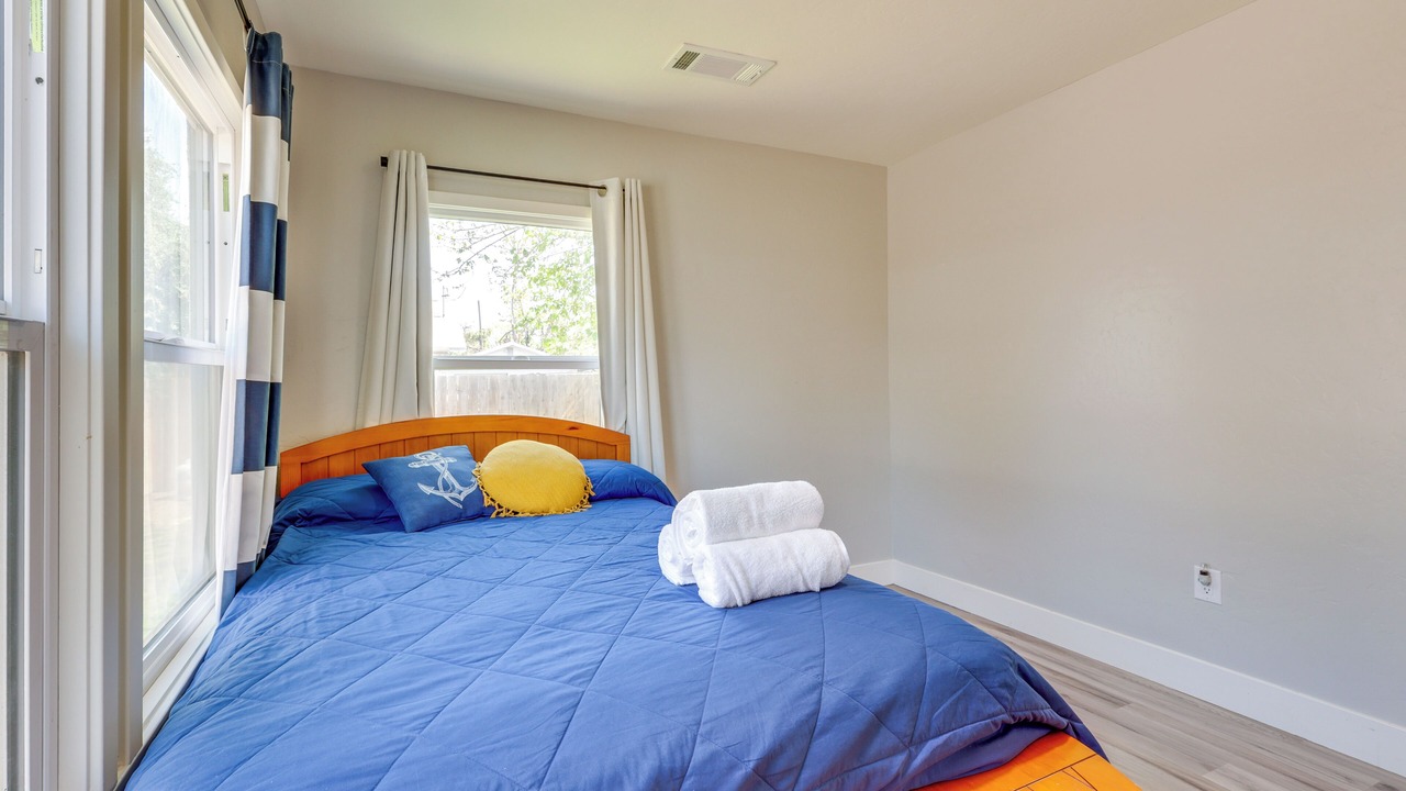 Photo of Bedroom in Hanford