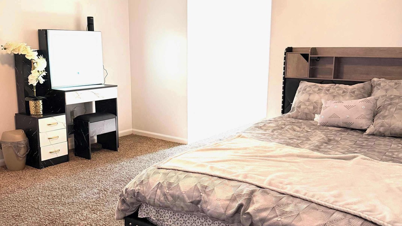 Photo of Bedroom in Statesboro