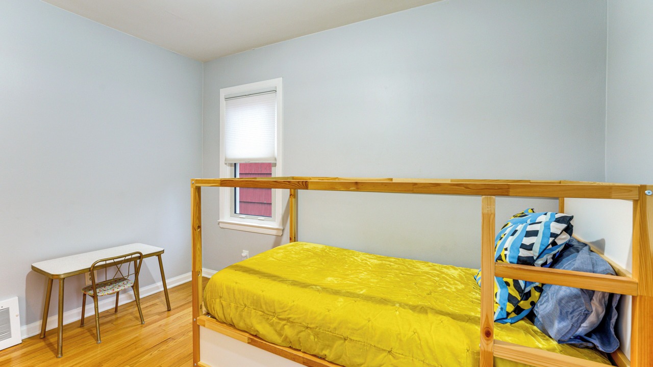 Photo of Bedroom in Ferndale