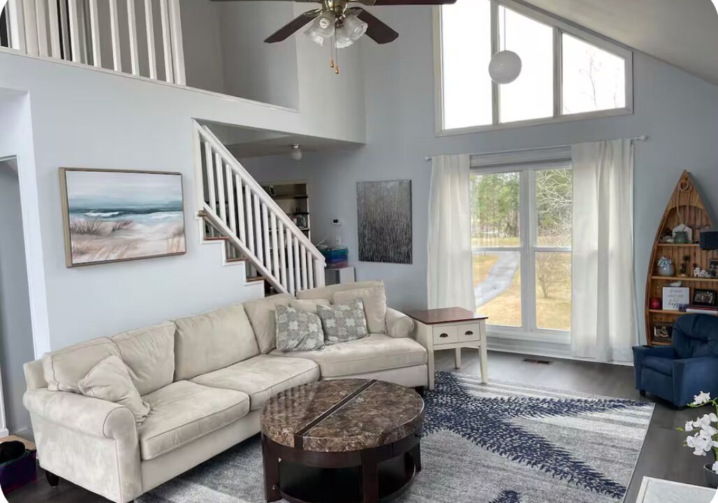 Photo of Livingroom in Brices Creek