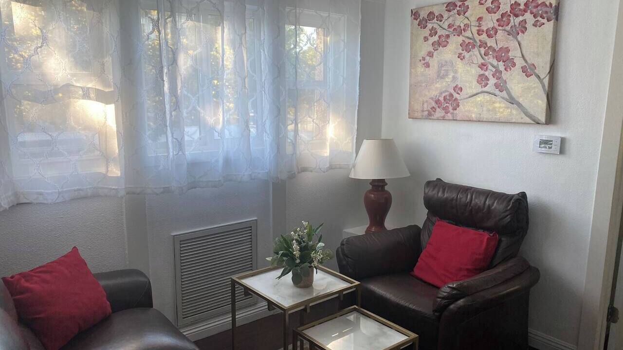 Photo of Livingroom in Bungalow Heaven