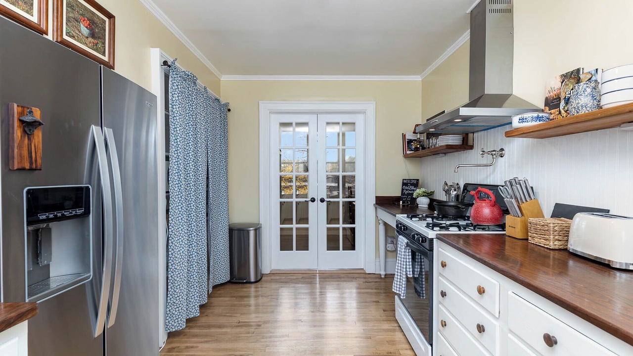 Photo of Kitchen in Lemon Springs