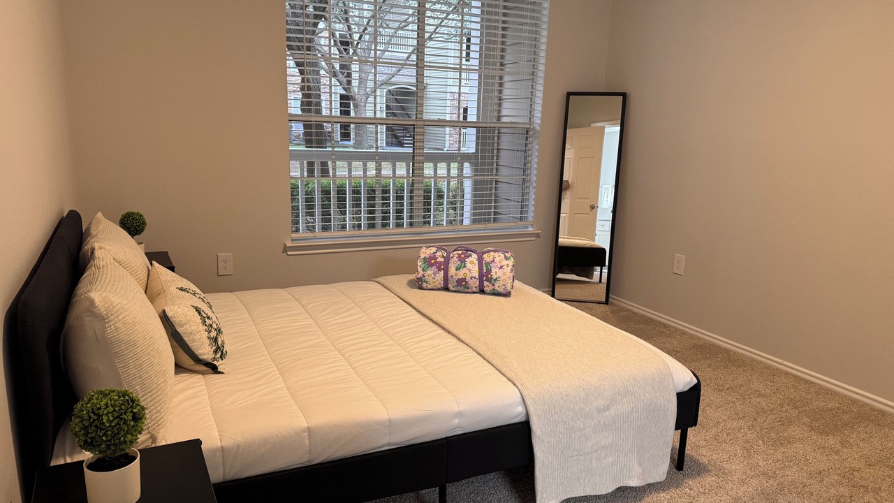 Photo of Bedroom in Energy Corridor