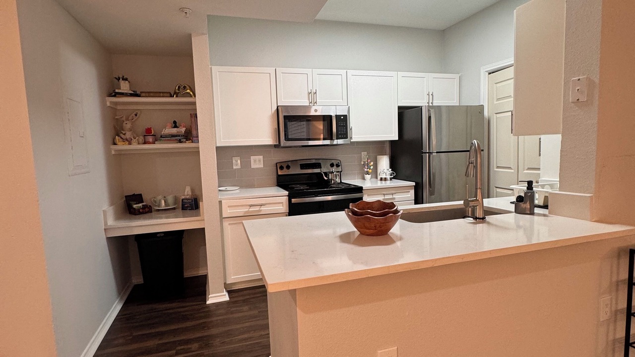 Photo of Kitchen in Energy Corridor