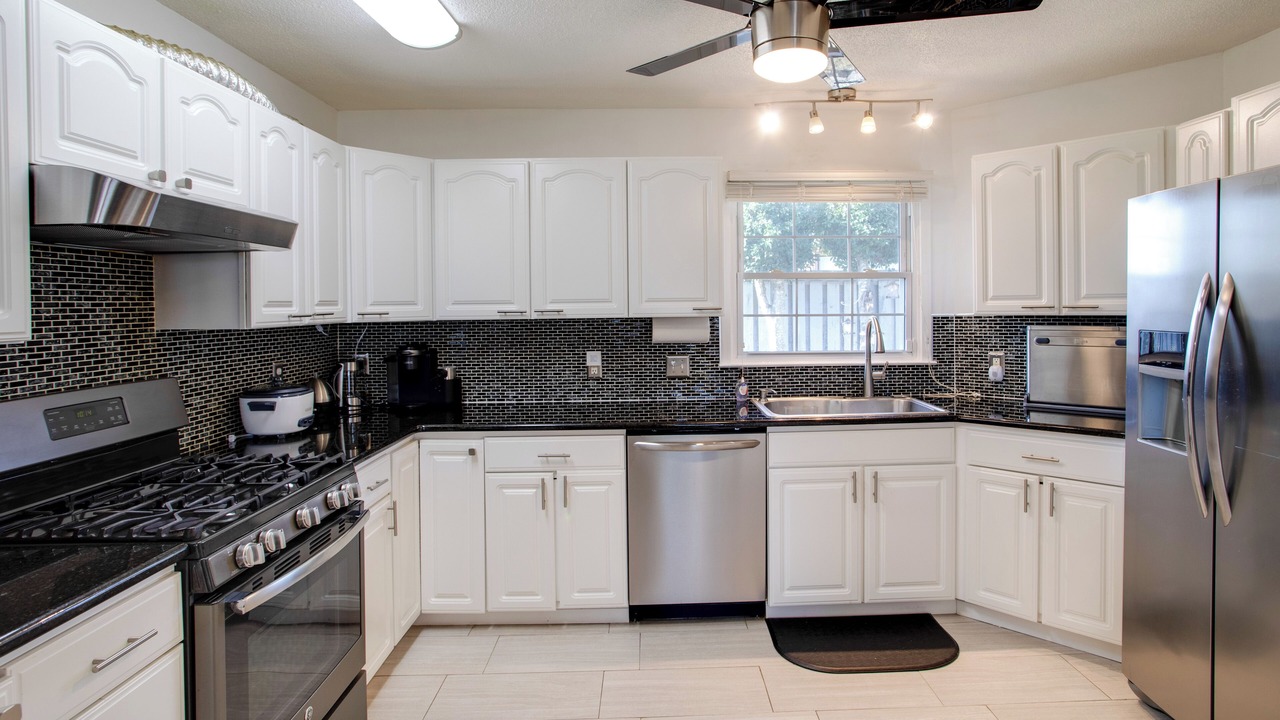 Photo of Kitchen in Huntcliff