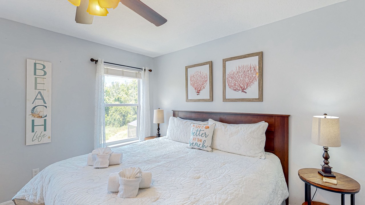 Photo of Bedroom in Sandy Ridge