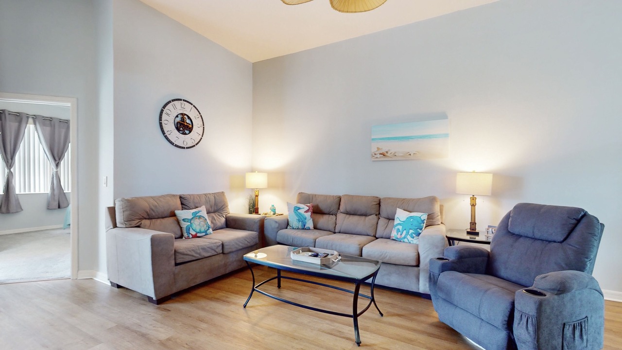 Photo of Livingroom in Haines City