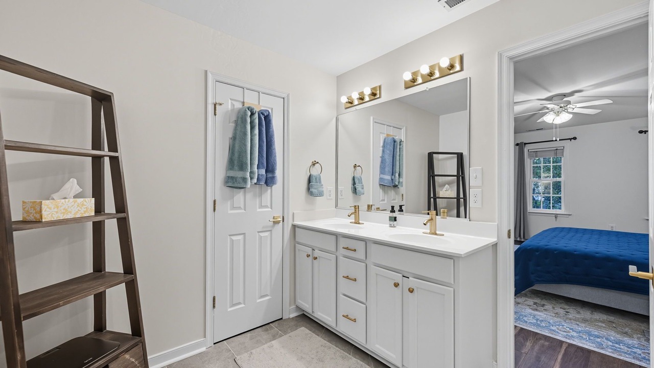 Photo of Bedroom in North Chesterfield