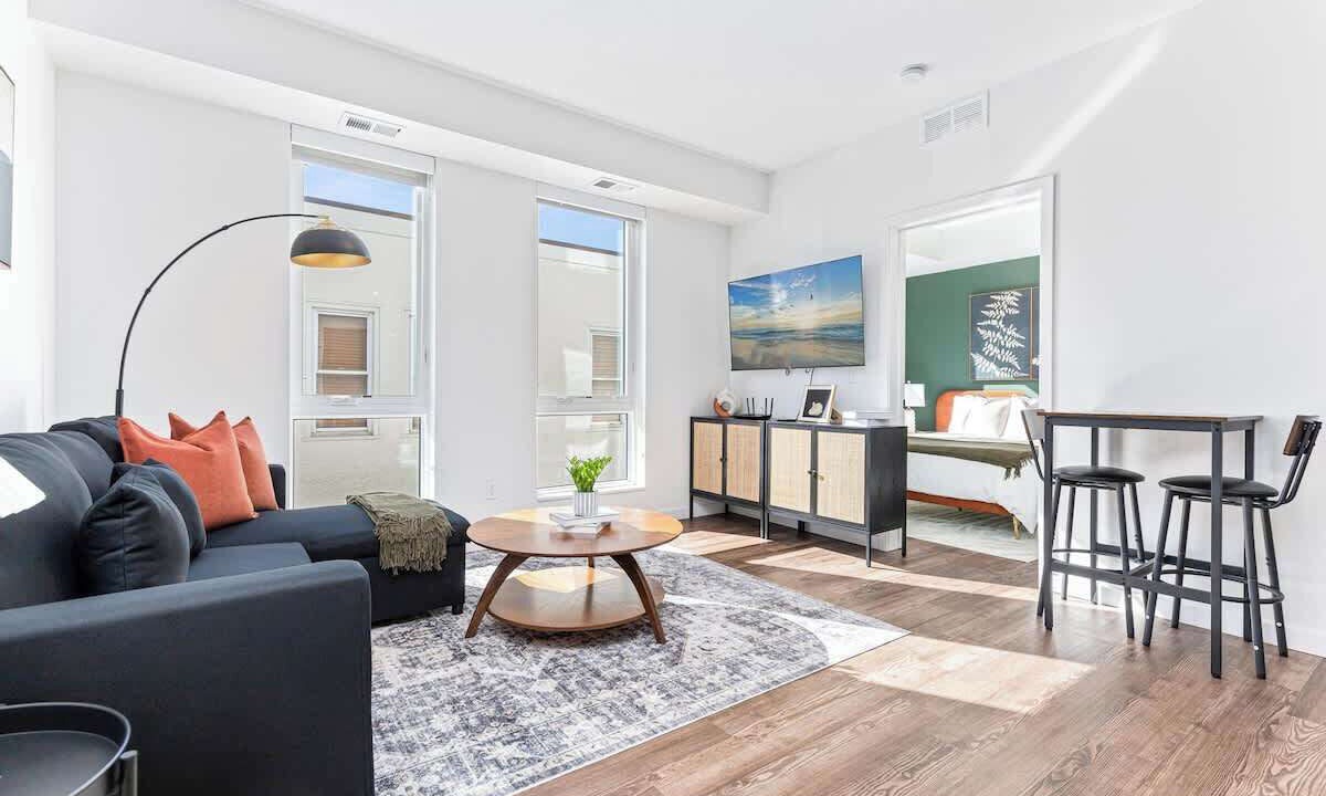 Photo of Livingroom in Uptown