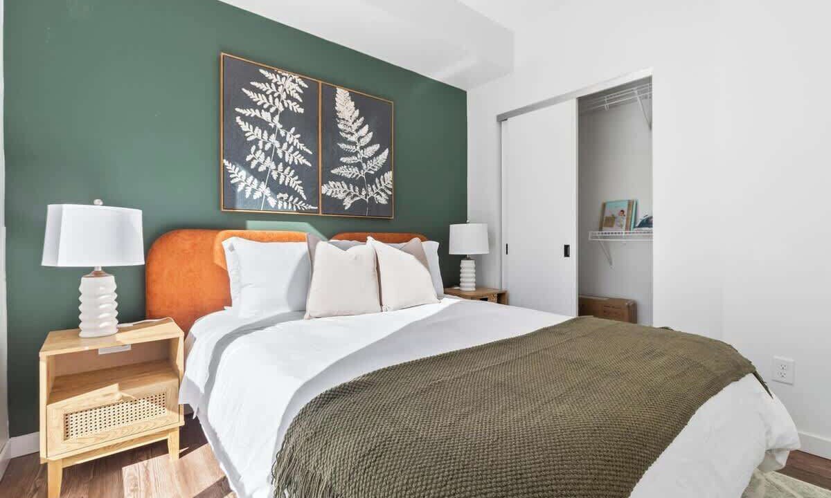 Photo of Bedroom in Uptown