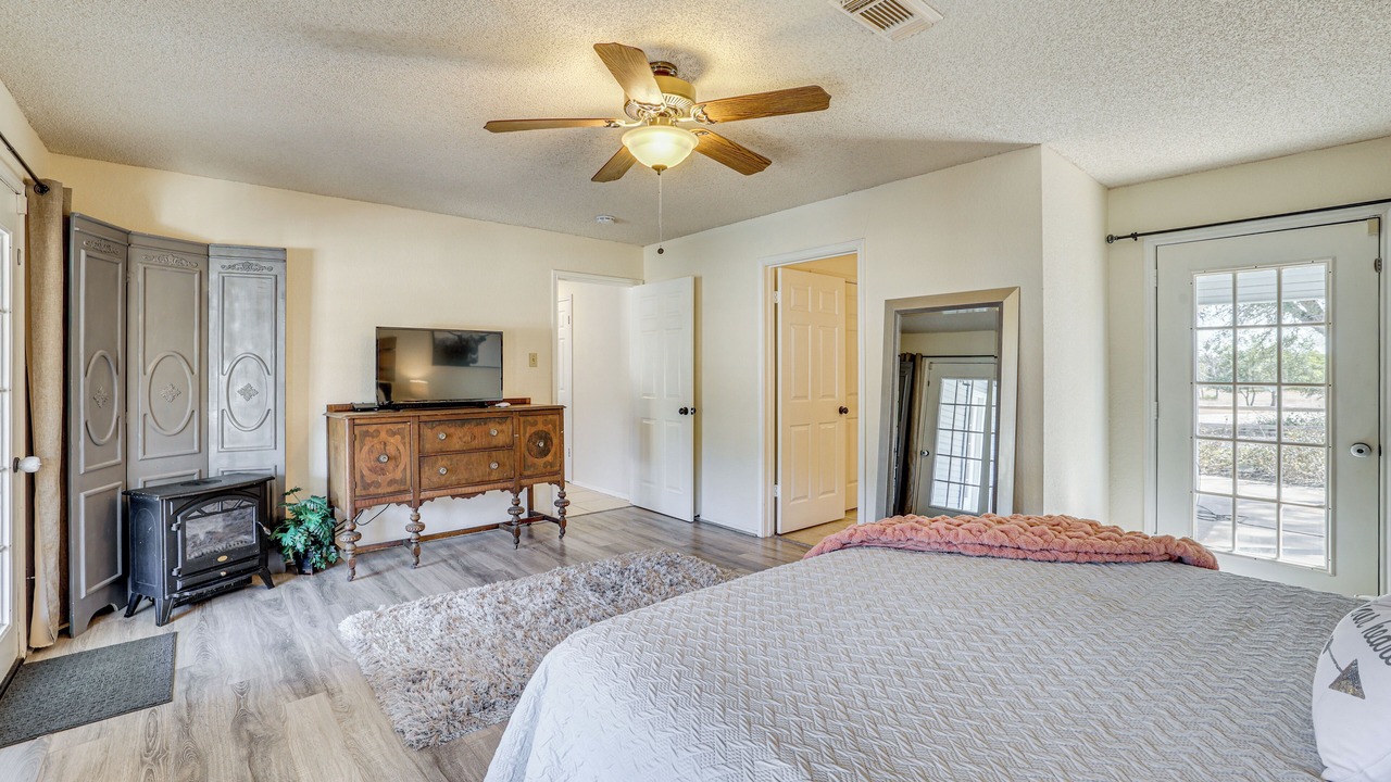 Photo of Bedroom in Henly