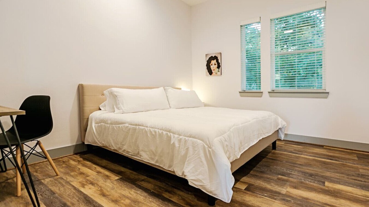 Photo of Bedroom in Washington Ave./ Memorial Park