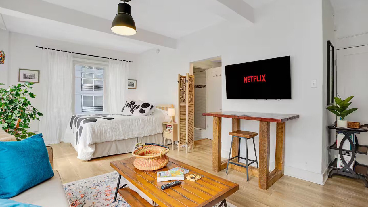 Photo of Bedroom in Waterfront
