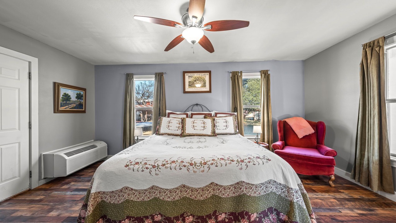 Photo of Bedroom in Fredericksburg