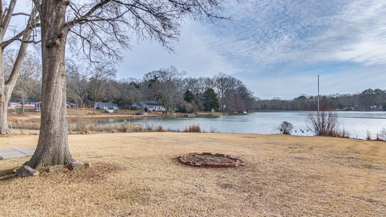 Photo of Outdoor in Lancaster