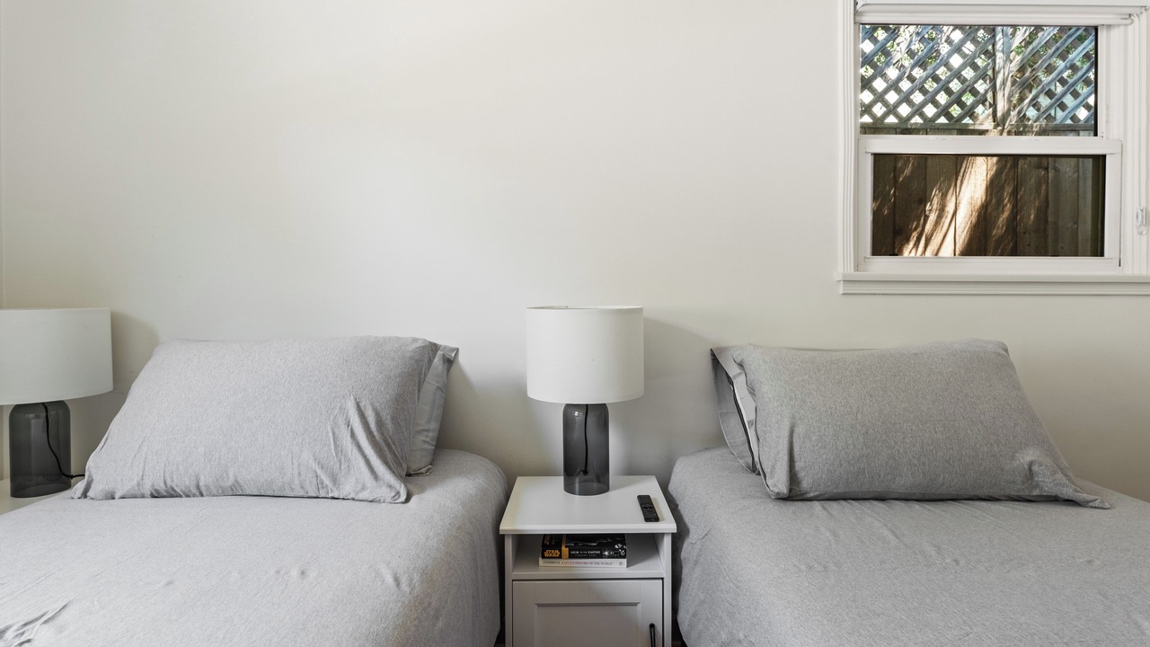 Photo of Bedroom in La Crescenta