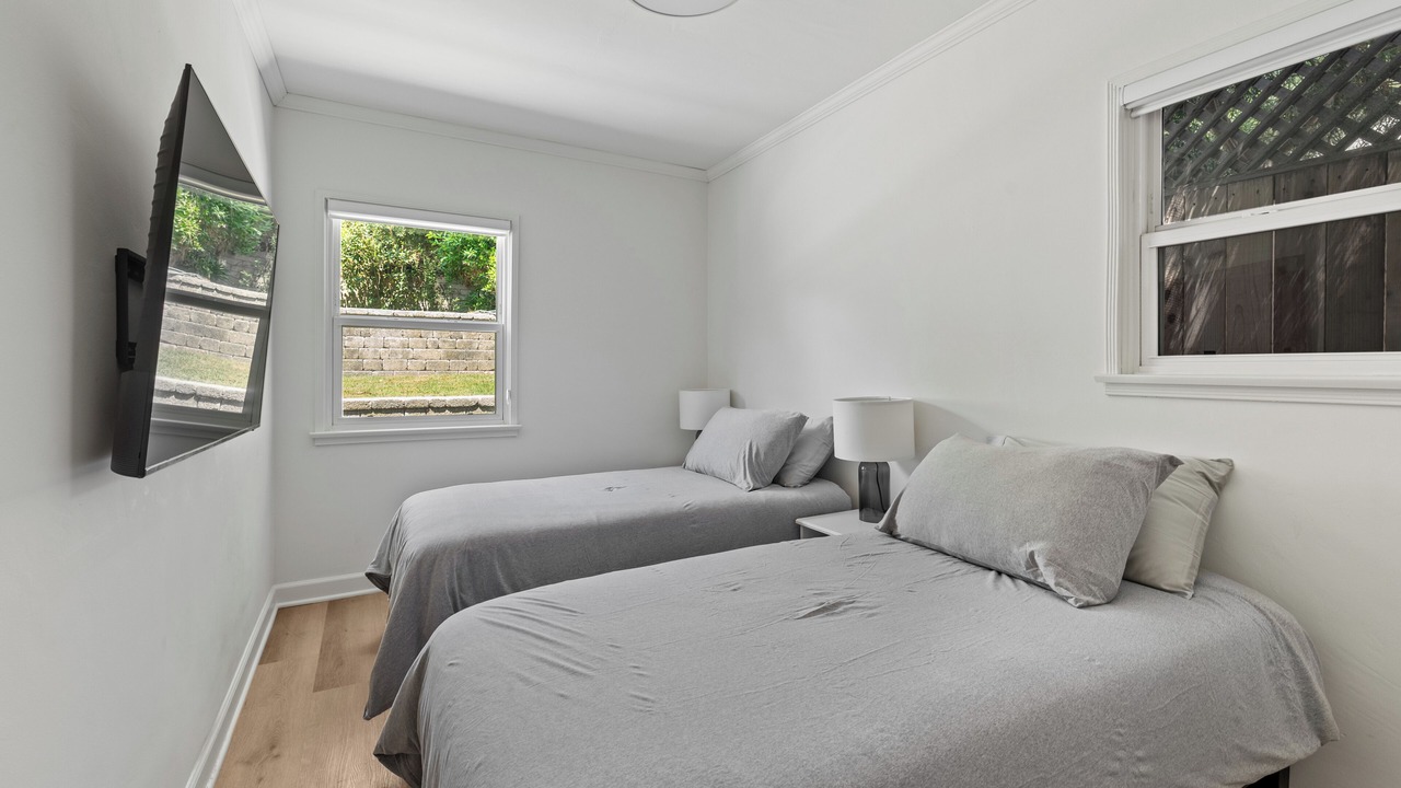 Photo of Bedroom in La Crescenta