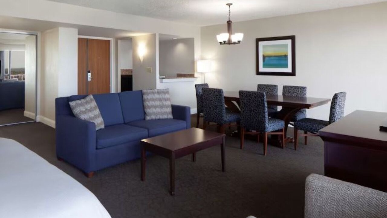 Photo of Livingroom in Nassau Bay