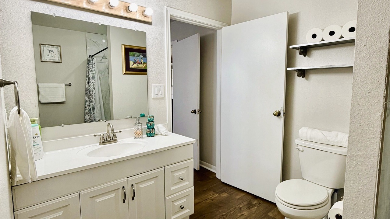 Photo of Bathroom in San Marcos