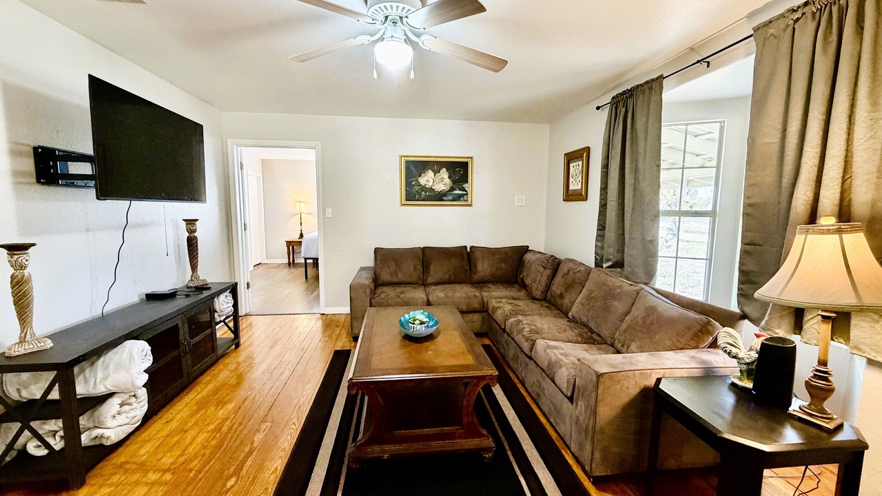 Photo of Livingroom in San Marcos