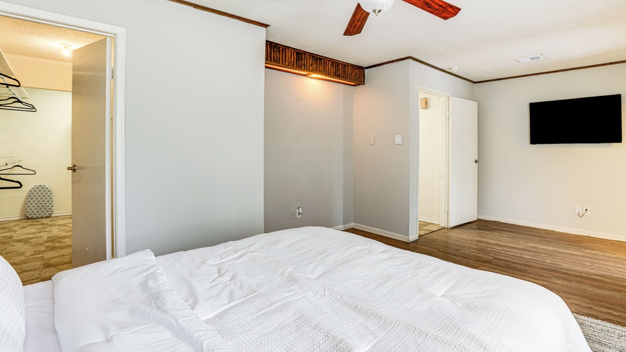 Photo of Bedroom in George Bush Park/Eldridge