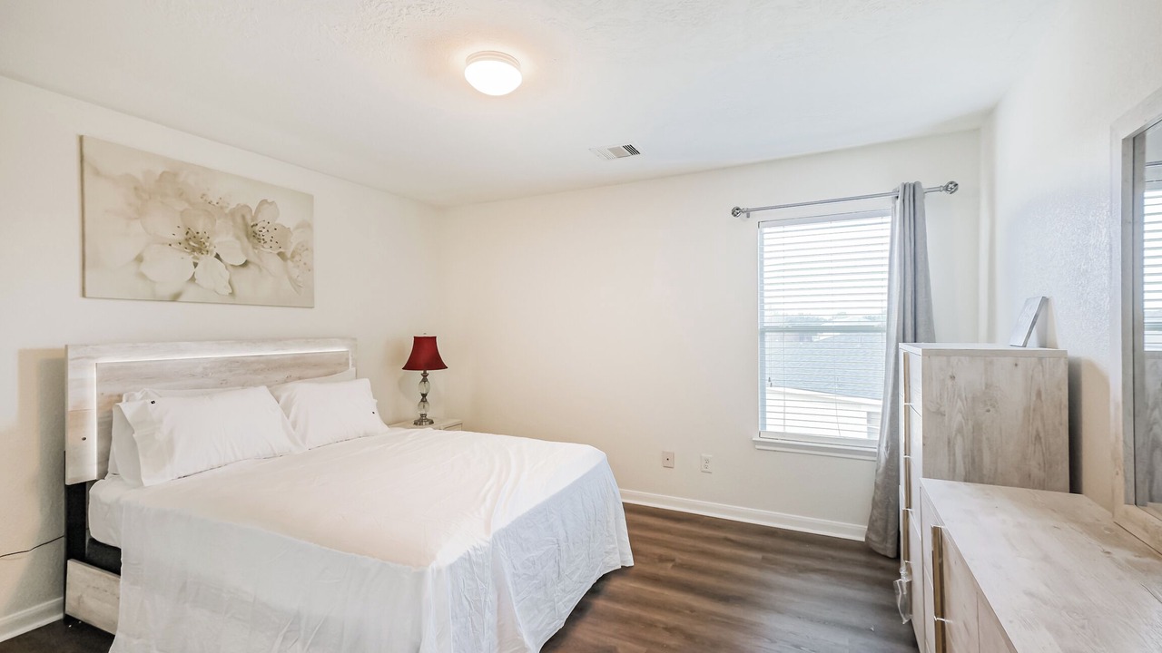 Photo of Bedroom in Cypress
