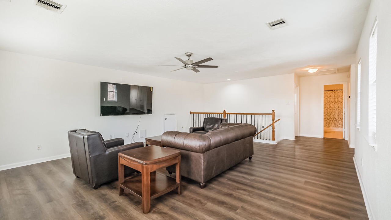 Photo of Livingroom in Cypress