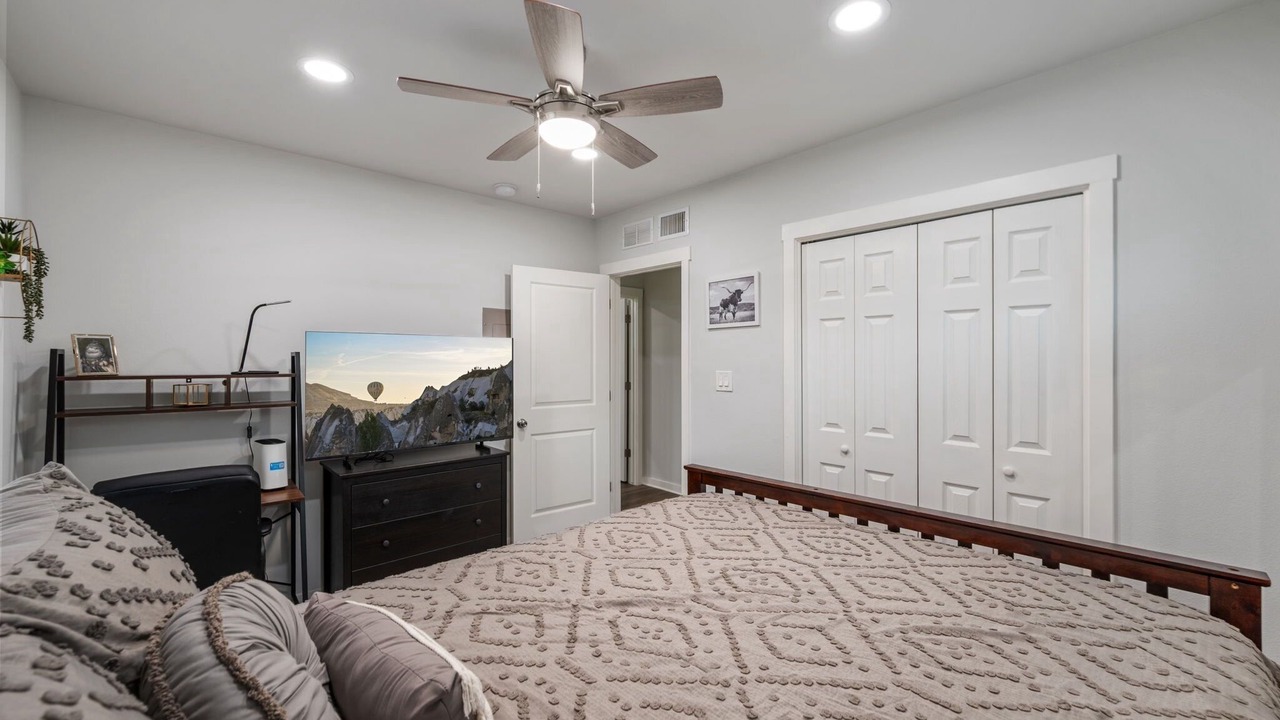 Photo of Bedroom in Zilker