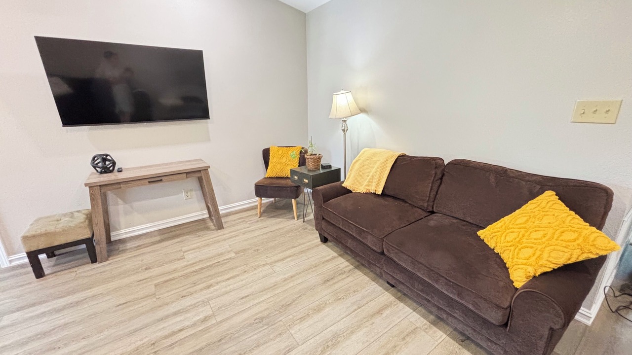 Photo of Livingroom in Tulsa