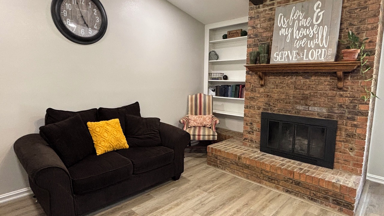 Photo of Livingroom in Tulsa