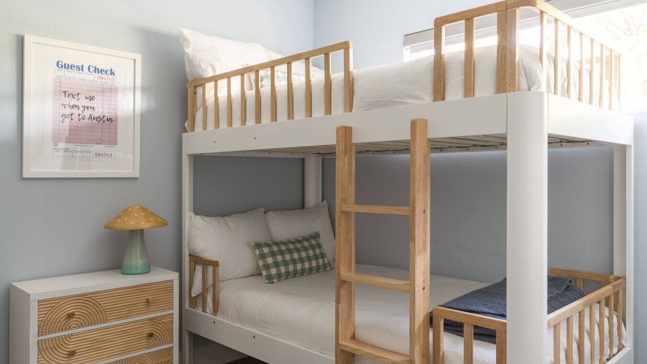Photo of Bedroom in Govalle