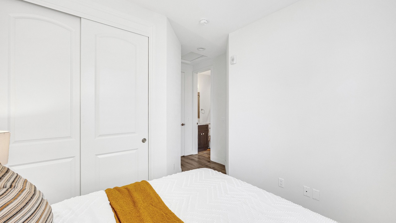 Photo of Bedroom in Mid Central