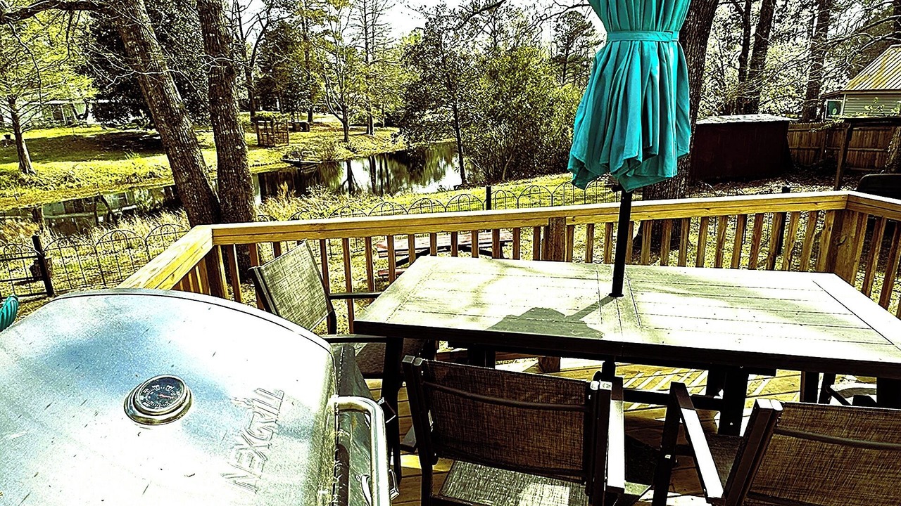 Photo of Outdoor in Red Hill