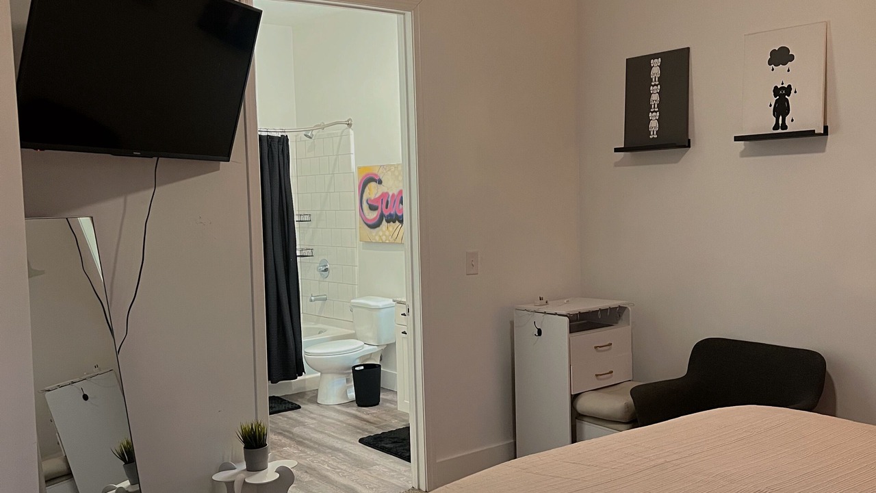 Photo of Bedroom in Castleberry Hill