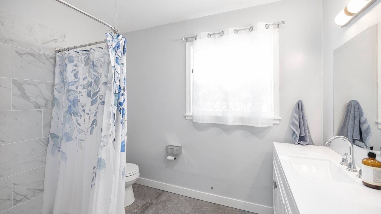 Photo of Bathroom in Huntersville
