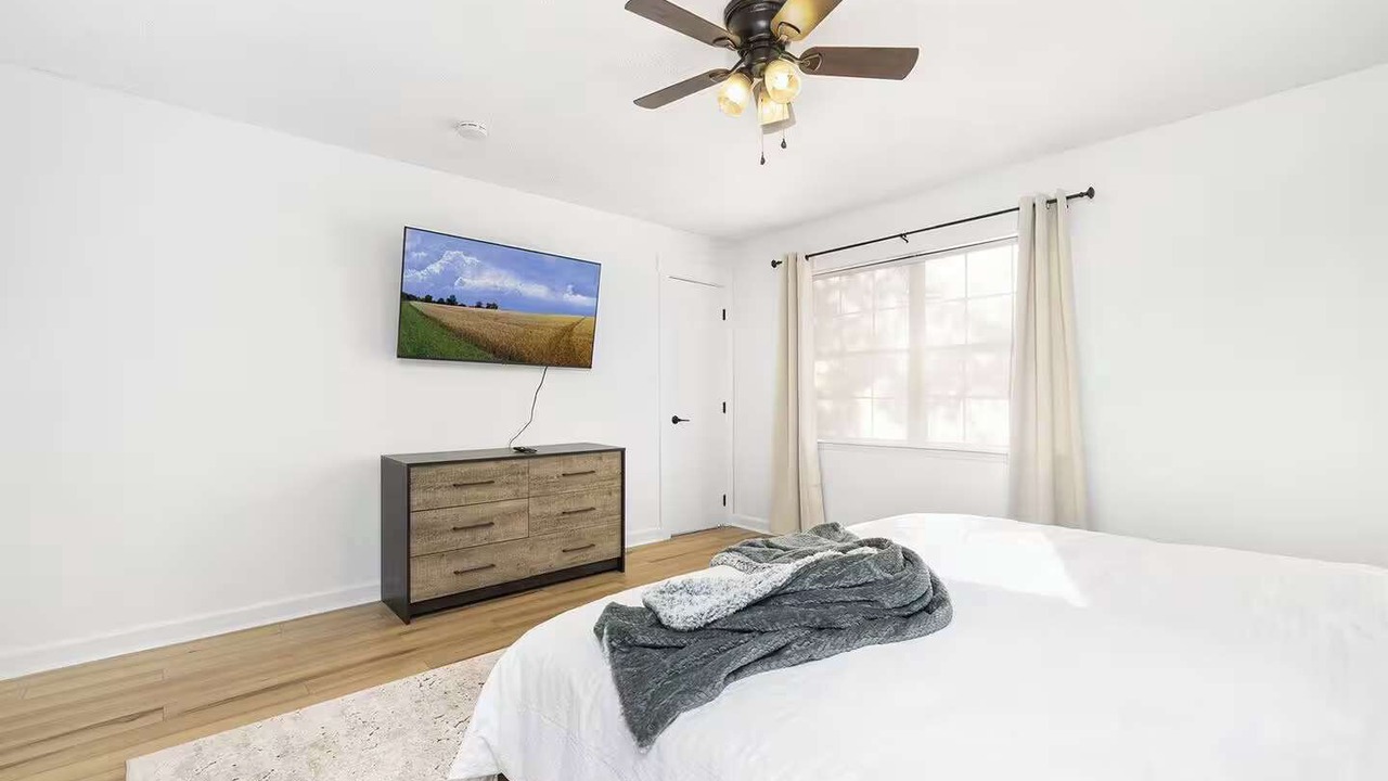 Photo of Bedroom in Matthews