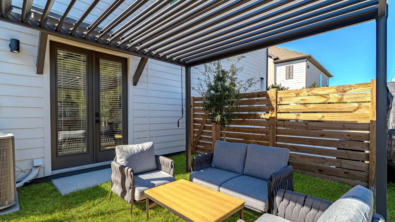 Photo of Patio Balcony in Spring Branch Central