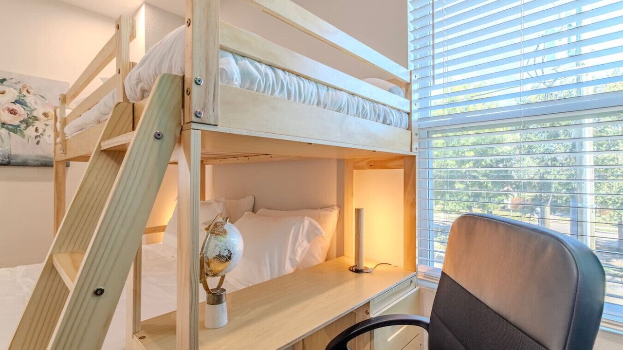 Photo of Bedroom in Spring Branch Central