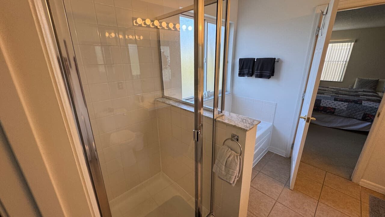 Photo of Bathroom in Windwood Bay