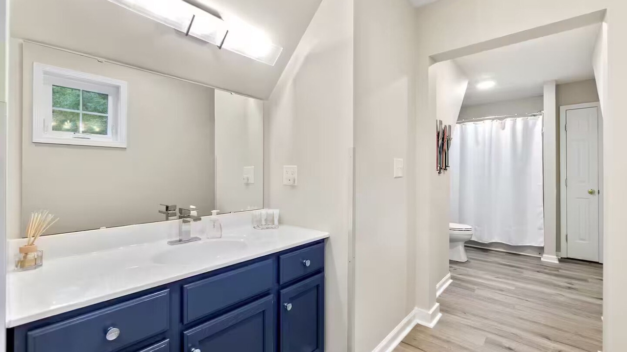 Photo of Bathroom in Mount Mourne