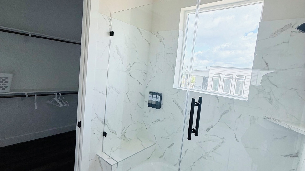 Photo of Bathroom in El Lago