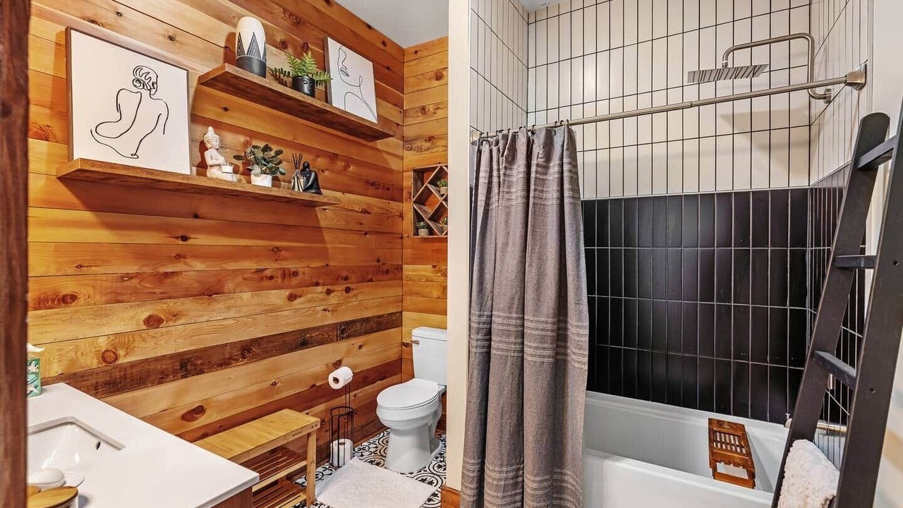 Photo of Bathroom in Greensboro