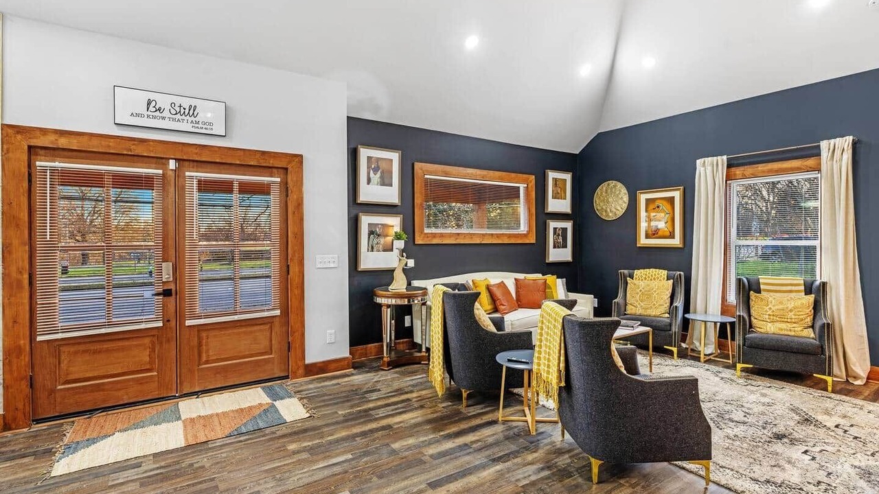 Photo of Livingroom in Greensboro